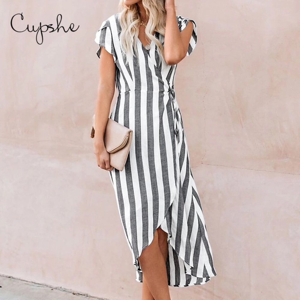 Cupshe Black and White Wrap Midi Dress